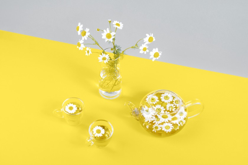 Fashinza will offer a mix of gray and yellow clothing items and various other fashion products, which can help make a statement. 