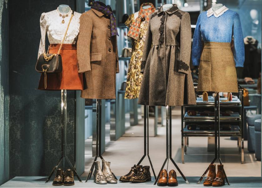 10 Trend Prediction Tools for Fashion Buyers