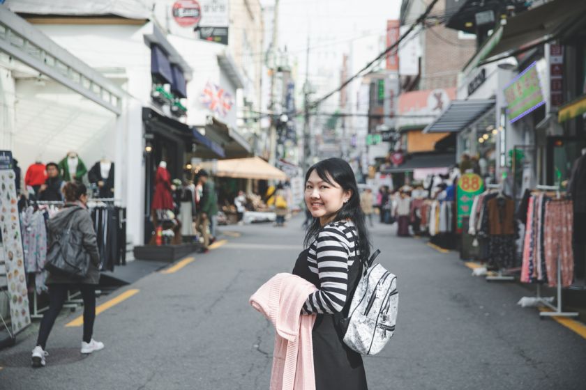 Ewha street fashion, casual but elegant