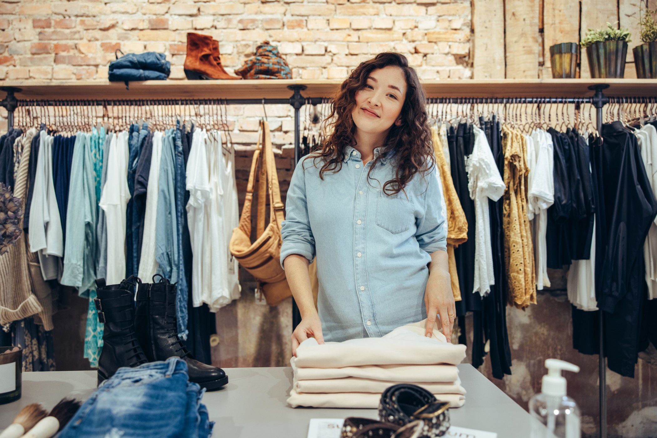 What is the Career Growth Trajectory as a Fashion Merchandiser in Today's  Day and Age?