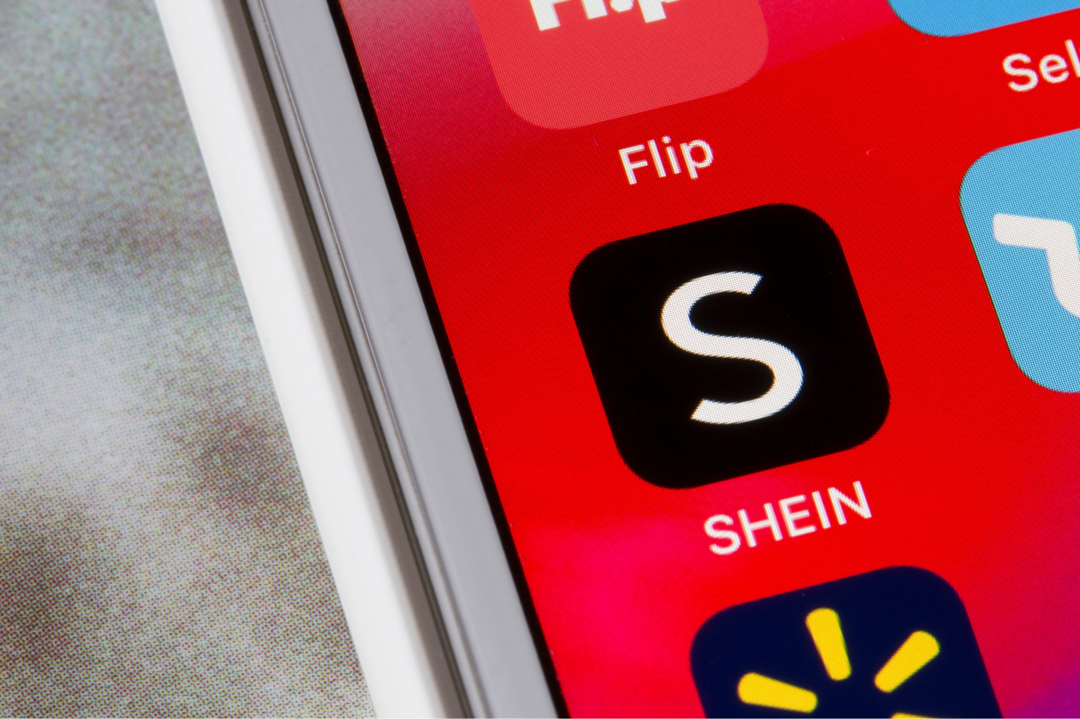 Приложение fast Fashion. SHEIN app. Stay fast