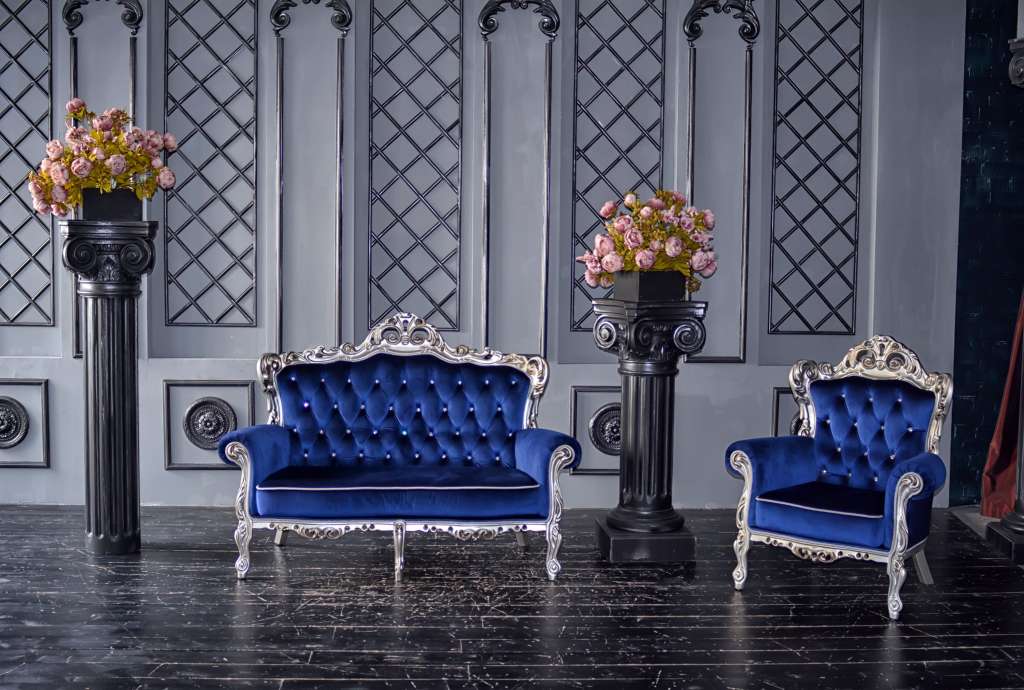 royal blue decor