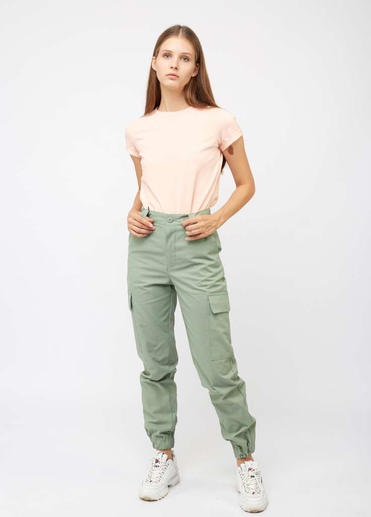 What To Wear With Cargo Pants [2023]: 60+ Cute & Stylish Cargo